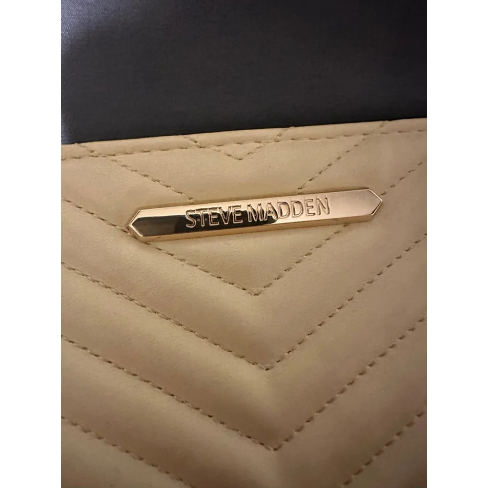 Women's Steve Madden Quilted Shoulder Bag Yellow/Gold One Size